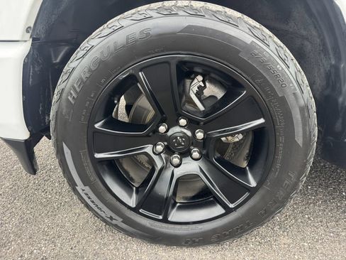 Used 2021 RAM 1500 Big Horn RWD image 7