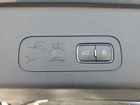New 2026 Lincoln Aviator Reserve AWD/4WD image 30