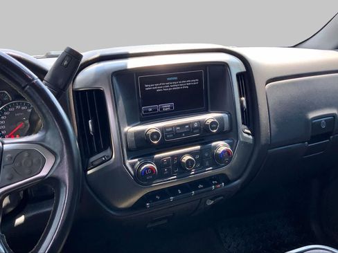 Used 2018 Chevrolet Silverado 1500 LT w/ Texas Edition RWD image 6