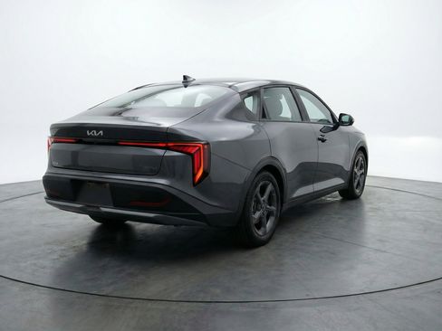 Used 2025 Kia K4 FWD image 9