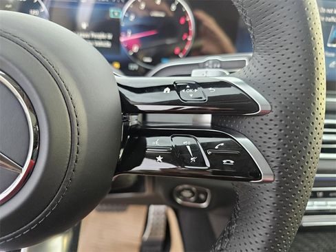 New 2026 Mercedes-Benz GLS 450 4MATIC image 17