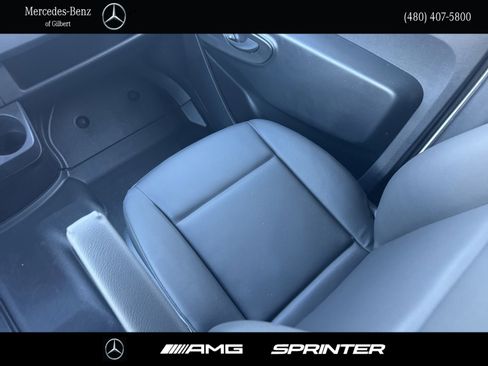 New 2025 Mercedes-Benz Sprinter 2500 image 15