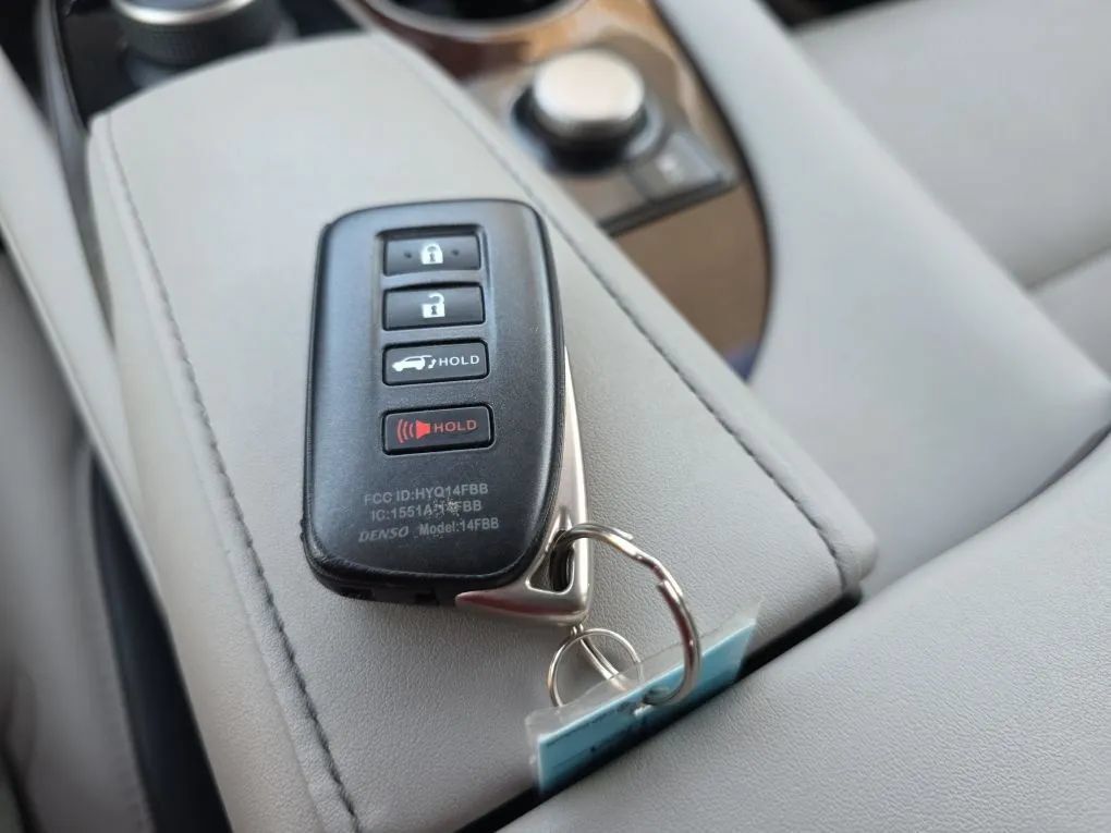Used 2016 Lexus RX 350 FWD w/ Premium Package image 36