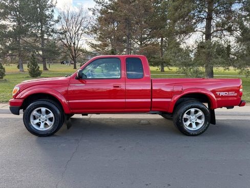 Used 2004 Toyota Tacoma 4x4 Xtracab V6 image 2