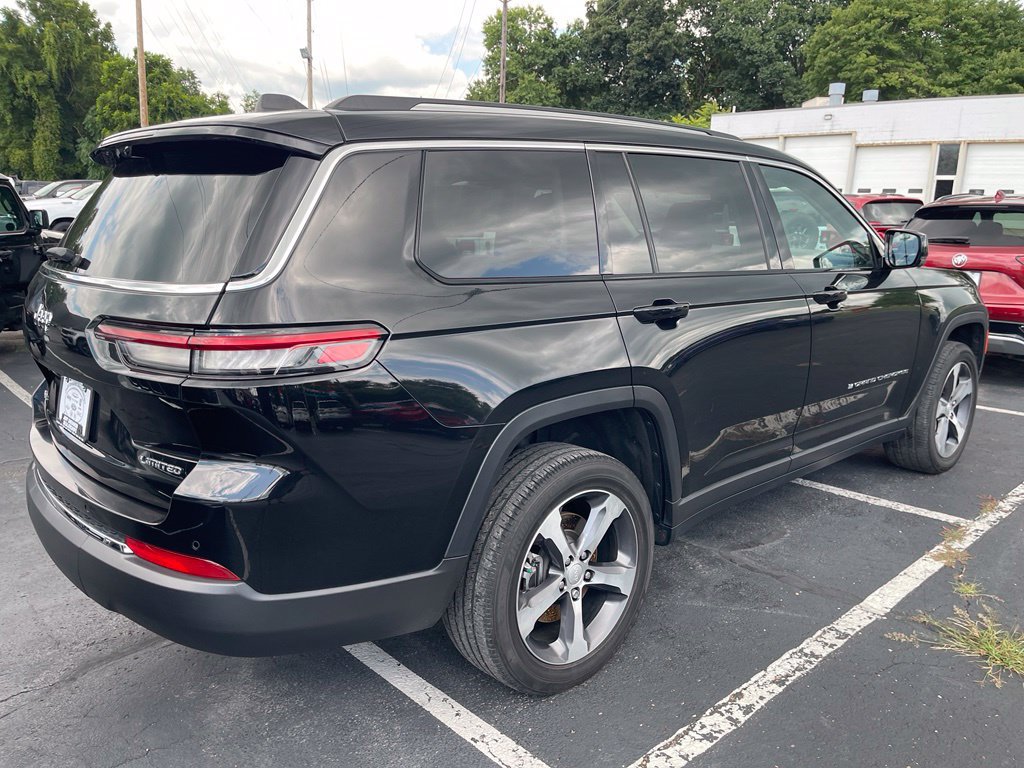 Used 2023 Jeep Grand Cherokee L Limited w/ Luxury Tech Group II AWD/4WD image 3
