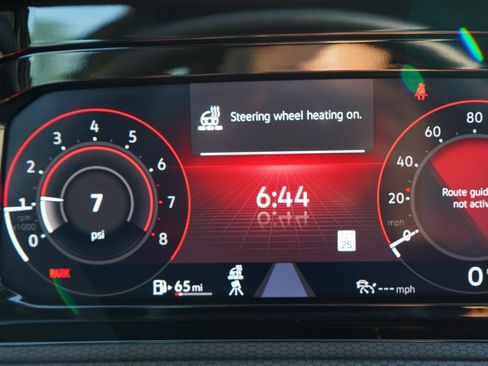 Used 2022 Volkswagen GTI Autobahn FWD image 65