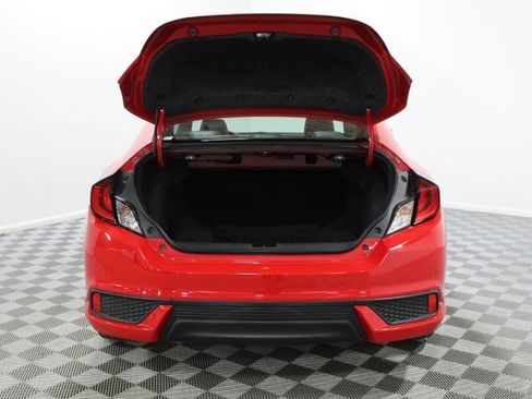 Used 2020 Honda Civic Touring image 16