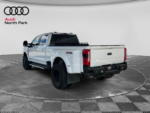 Used 2023 Ford F350 Lariat w/ Tow Technology Package AWD/4WD image 3
