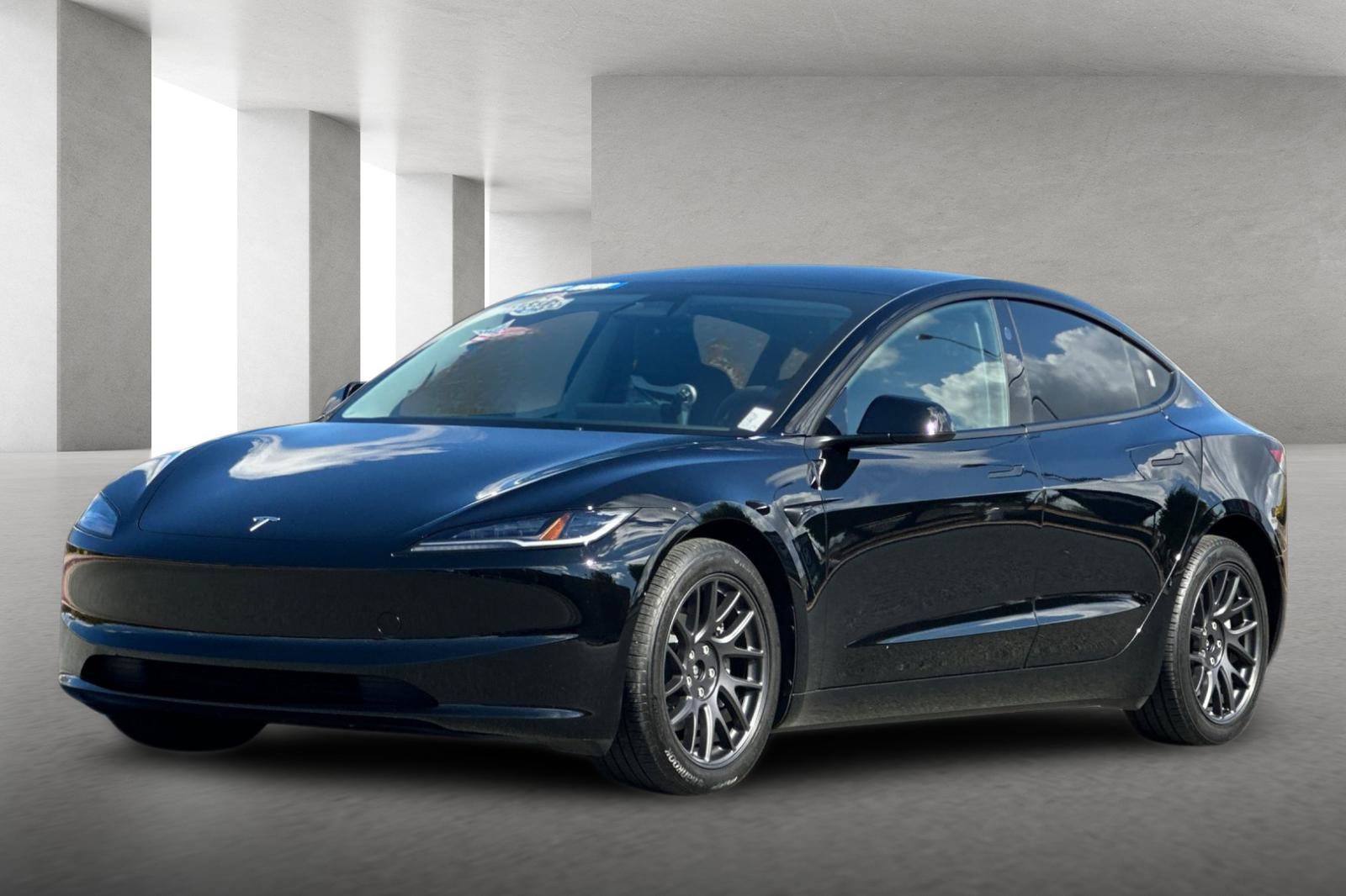 Used 2025 Tesla Model 3 Long Range AWD/4WD image 8