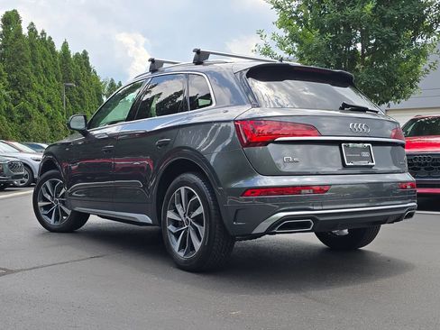 Certified 2023 Audi Q5 2.0T Premium w/ Convenience Package AWD/4WD image 16