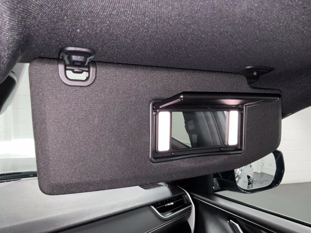 Used 2025 Jeep Grand Cherokee Altitude AWD/4WD image 29
