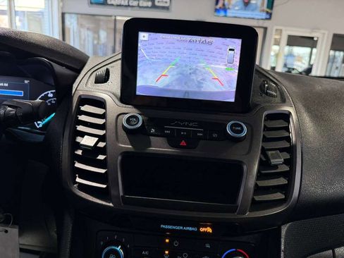 Used 2020 Ford Transit Connect XL image 17