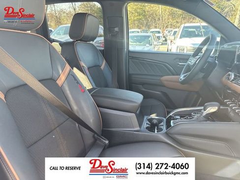 New 2026 GMC Canyon AT4 AWD/4WD image 24