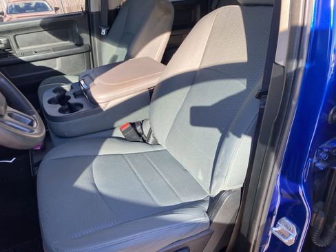 Used 2014 RAM 1500 Express image 11