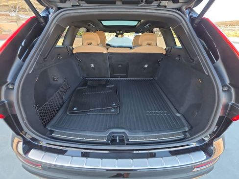 Used 2025 Volvo XC60 B5 Ultra w/ Protection Package Premier image 27