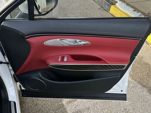 Used 2022 Genesis GV70 3.5T Sport w/ Sport Prestige Package image 33