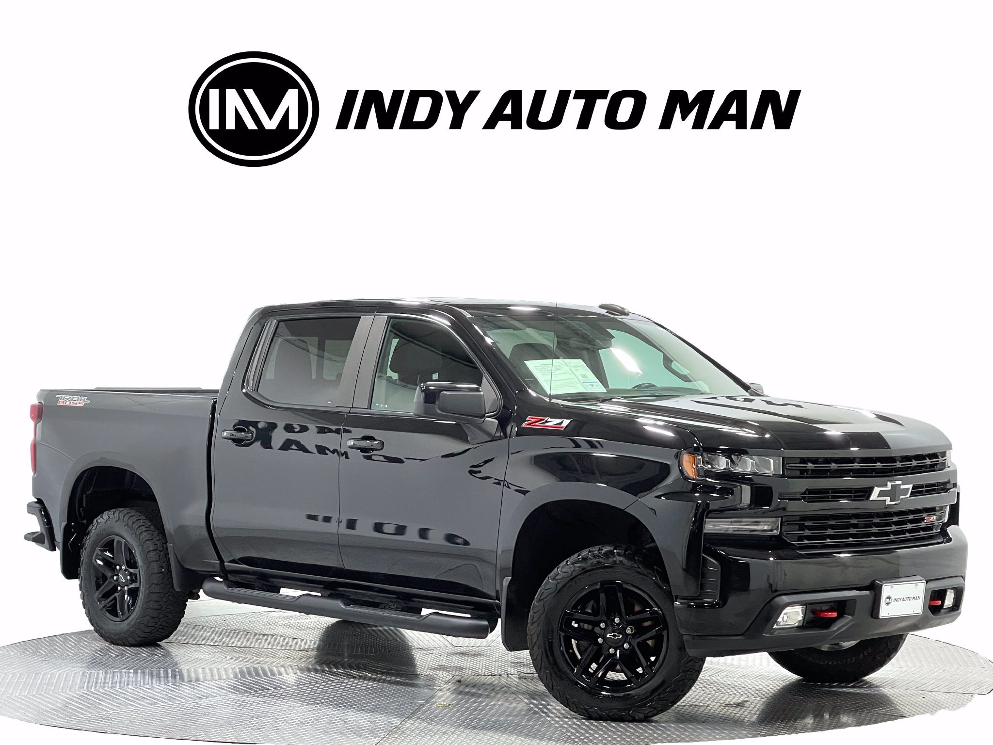Used 2019 Chevrolet Silverado 1500 LT Trail Boss AWD/4WD image 2