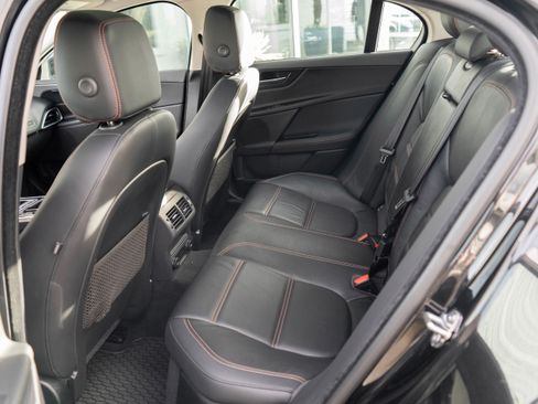 Used 2018 Jaguar XE Prestige image 26