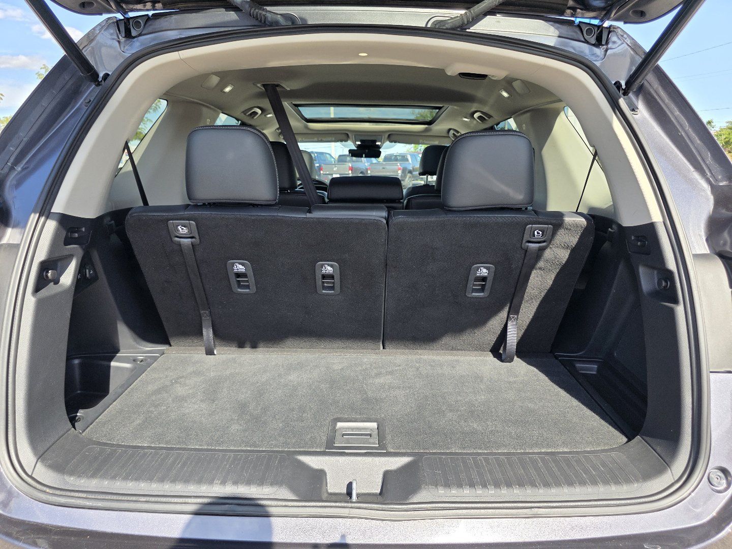 Certified 2025 Honda Pilot Touring image 18