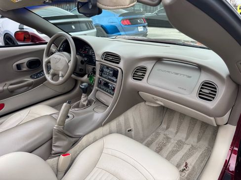 Used 2003 Chevrolet Corvette Convertible w/ Preferred Equipment Group1 image 22