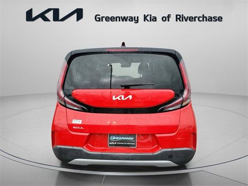 Used 2023 Kia Soul LX w/ Option Group 015 image 5