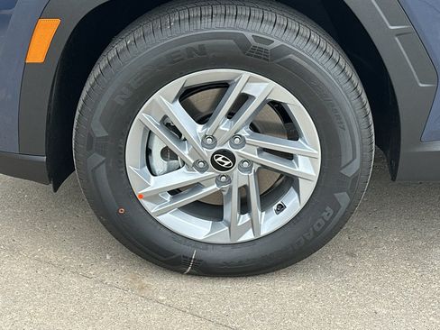 New 2026 Hyundai Tucson SE FWD image 3
