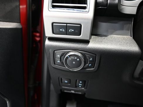 Used 2018 Ford F250 Platinum image 27