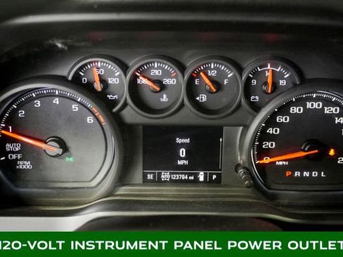 Used 2022 Chevrolet Silverado 1500 Custom image 19