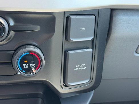 New 2026 Ford F250 XLT w/ FX4 Off-Road Package AWD/4WD image 12