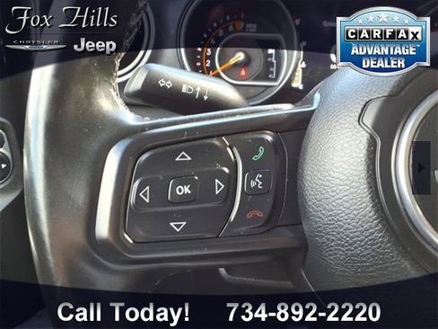Used 2022 Jeep Wrangler Unlimited Sport image 17