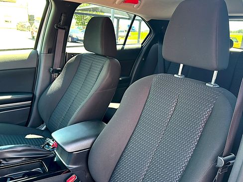 Used 2024 Mitsubishi Eclipse Cross LE image 16