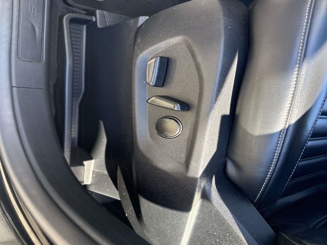 Used 2024 Ford Edge SEL AWD/4WD image 19