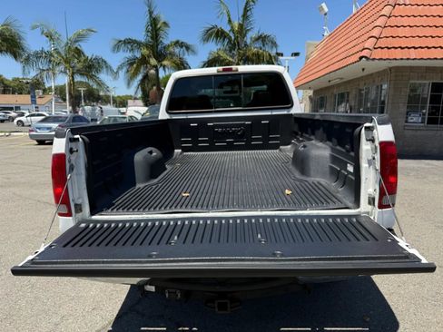 Used 2005 Ford F250 Lariat RWD image 10