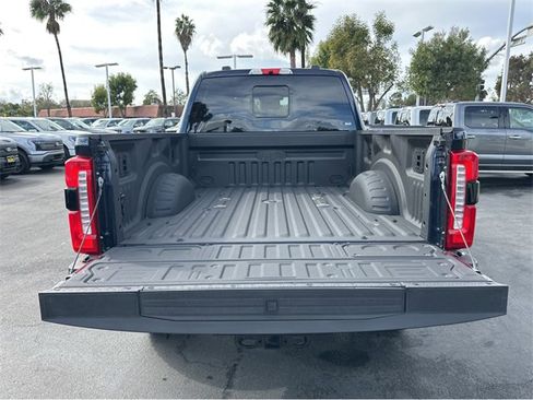 New 2025 Ford F350 Lariat w/ Lariat Ultimate Package image 4