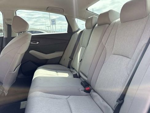 Used 2025 Honda Accord SE image 16