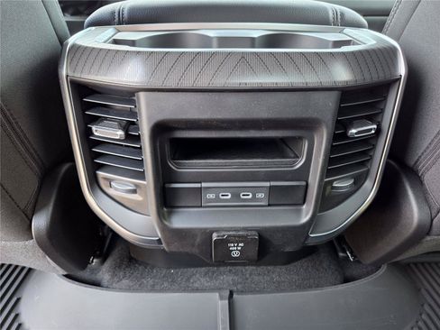 New 2026 RAM 1500 Big Horn AWD/4WD image 22