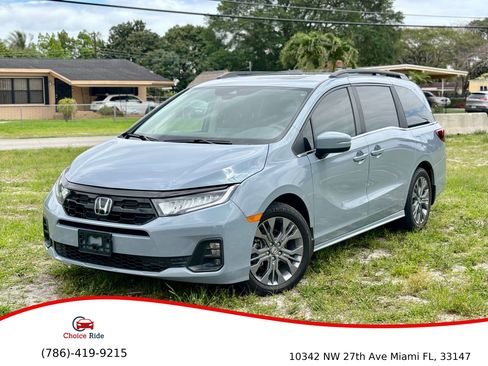 Used 2025 Honda Odyssey Touring image 1