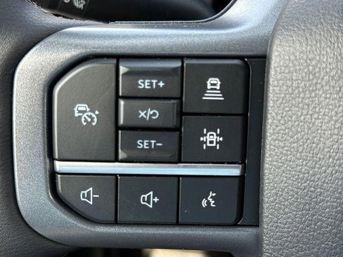 New 2025 Ford F150 Lariat w/ Equipment Group 501A Mid image 28