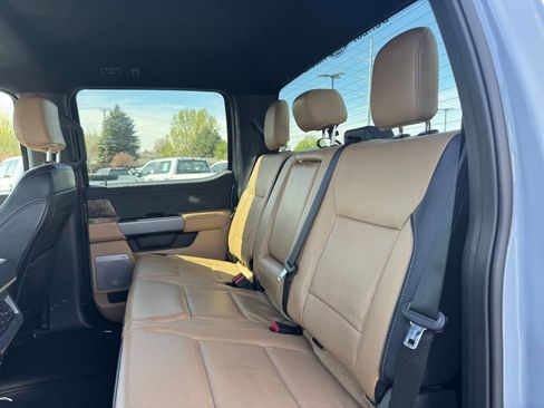 Used 2025 Ford F350 Lariat AWD/4WD image 12