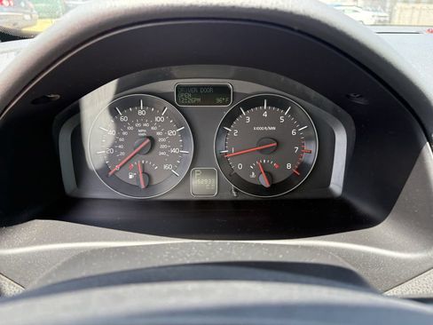 Used 2010 Volvo C70 T5 FWD image 18
