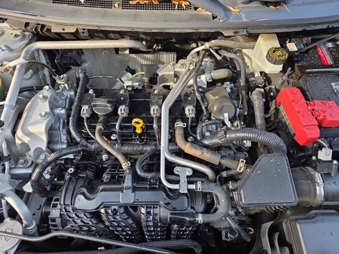 Used 2021 Nissan Rogue SV image 34