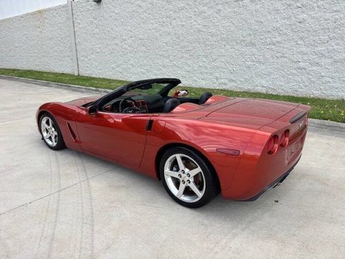 Used 2005 Chevrolet Corvette Convertible w/ Preferred Equipment Group image 5