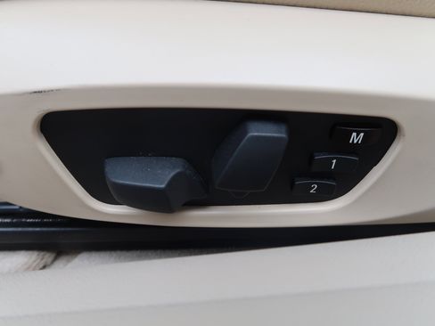 Used 2011 BMW 328i Coupe image 22