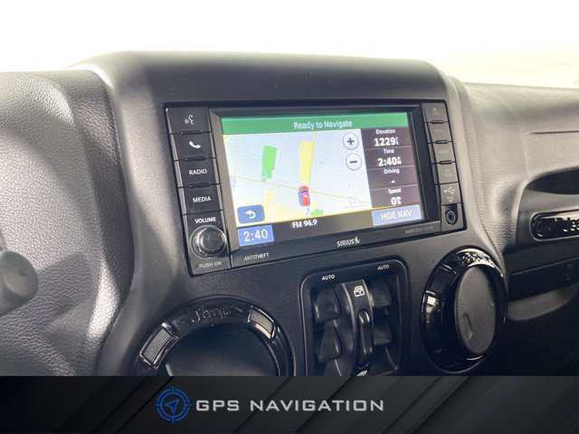 Used 2015 Jeep Wrangler Unlimited Sahara w/ Dual Top Group AWD/4WD image 2
