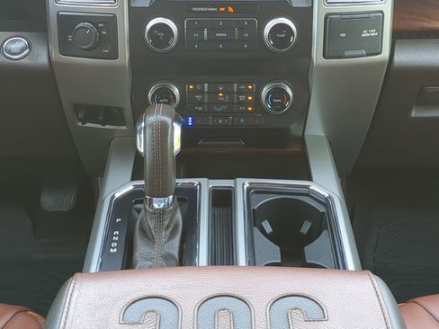 Certified 2019 Ford F150 King Ranch w/ Equipment Group 601A Luxury RWD image 17