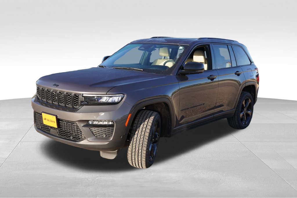 Certified 2025 Jeep Grand Cherokee Limited w/ Luxury Tech Group II AWD/4WD image 12