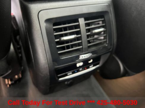 Used 2018 BMW X3 xDrive30i w/ Executive Package AWD/4WD image 26