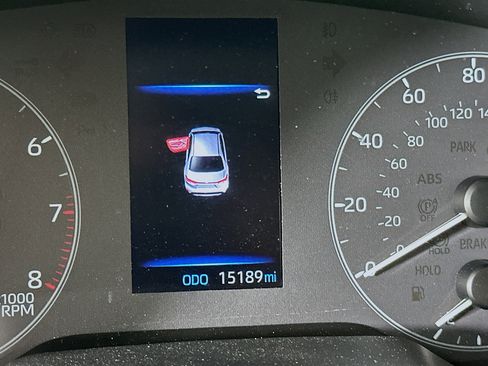 Used 2025 Toyota Corolla LE image 18