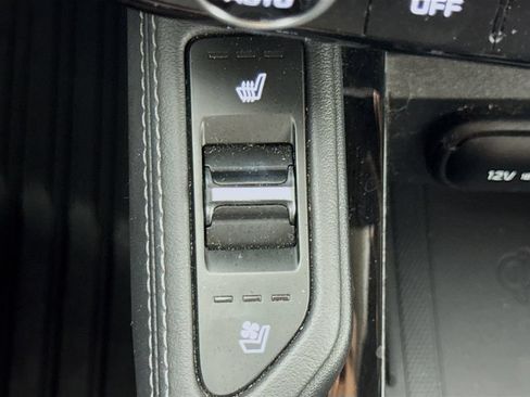 Used 2023 Kia Telluride EX w/ EX Captain's Chair Package FWD image 25