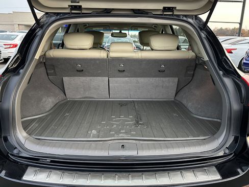 Used 2016 INFINITI QX50 AWD w/ Premium Plus Package image 10